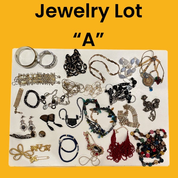 Costume Jewelry Large Lot Mix Of Vintage And Modern Useable Jewelry, Necklaces, Bracelets, Earrings And More, Wear, Craft Or Sell