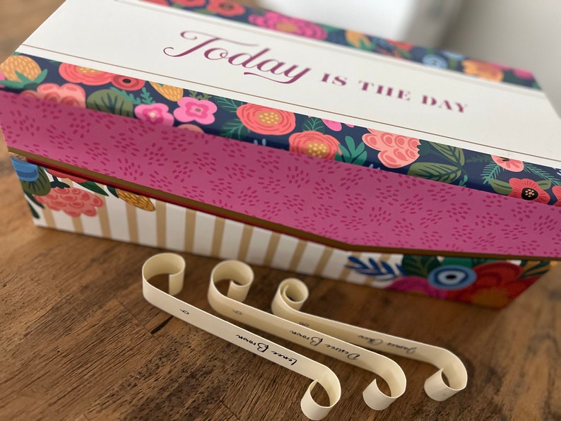 Sip and Be Seated Scrolls/unique Table Place Cards/seating Etsy