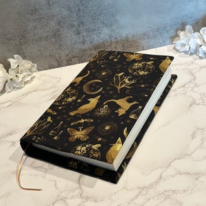 Adjustable book cover - fabric dust jacket - book sleeve - bookish gift - book accessories - black magic