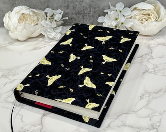 Couverture de livre en tissu réglable : pochette de livre avec marque-page en ruban - Luna