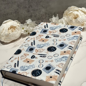 Adjustable book cover - fabric dust jacket - book sleeve - bookish gift - book accessories - academia supplies
