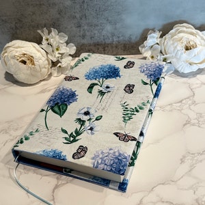 Adjustable book cover - fabric dust jacket - book sleeve - bookish gift - book accessories - blue hydrangea