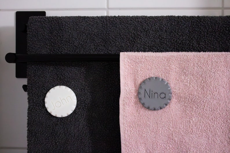 Personalized Towel Clips Name Holder Round & Handmade 3D Printed image 1