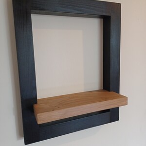 Decorative Wooden Frame with Oak Shelf bild 6