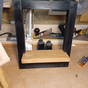 Decorative Wooden Frame with Oak Shelf bild 9