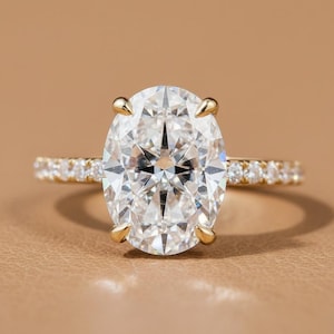 Oval Moissanite Verlobungsring Halbe Ewigkeit Ehering Versteckter Halo-Ring 14k Goldring Oval Moissanite Versprechen Ring Jubiläumsgeschenk