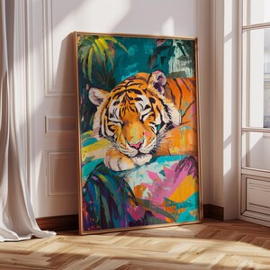 Konsttryck med sovande tiger: Maximalistisk djungelväggdekoration bild 8
