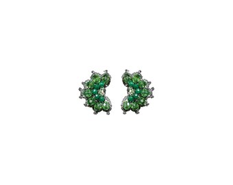 Rolled green crescent made in tatting earrings