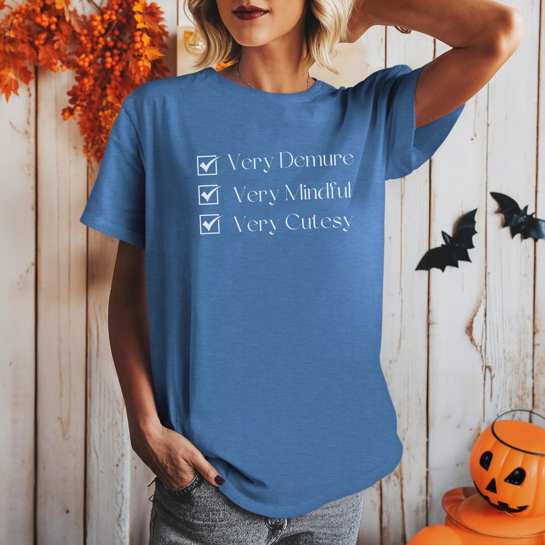 Very Demure Very Mindful Very Cutest Unisex Softstyle T-shirt Womens