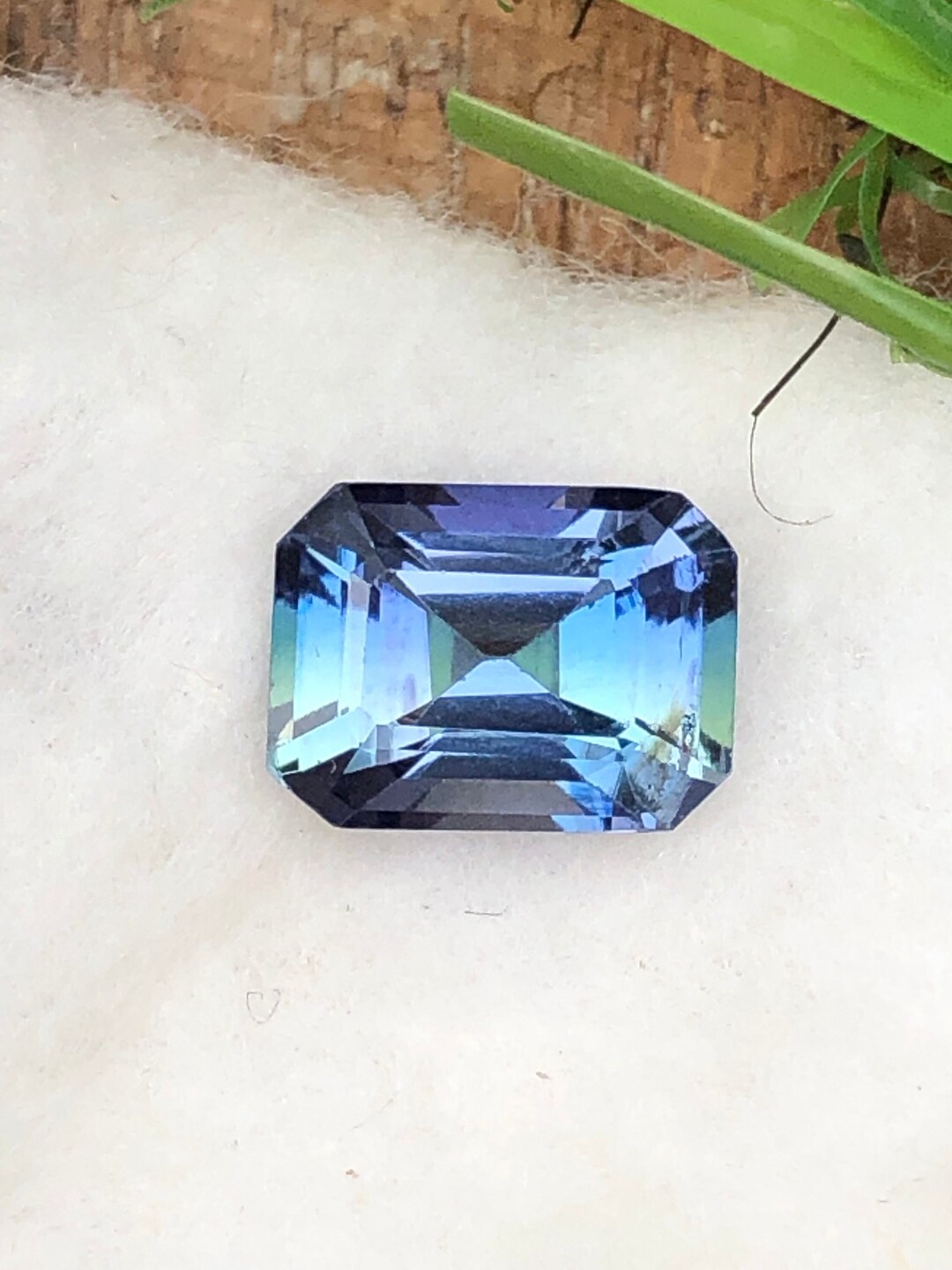 Buy 8x6 MM Tanzanite Octagon Natural Mermaid Peacock Color Loose Online in India - Etsy