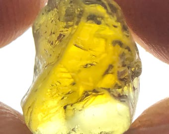 Tanzanite Rough Raw, Natural uncut Zoisite Crystal for Faceting or Jewelry, Multi Color Rough