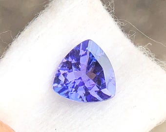 Natural Blue Color Tanzanite, 6.5mm Trillion cut Tanzanite Zoisite For Pendant
