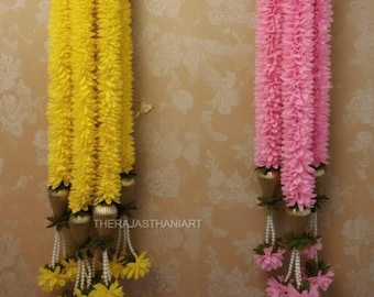 Handgemaakte stoffen bloemenslinger met gouden lotusbloemknoppen, bruiloft- en diwali-decor, stoffen bloem latkan set, pooja, mehndi en housewarming decor