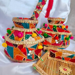 Punjabi Wedding Jaggo Set Of 4| Indian Pre-Wedding Accessories | Bride Groom Family Jaggo Props Chaaj ,Pots, Ghadoli, Dand Multicolor  Decor