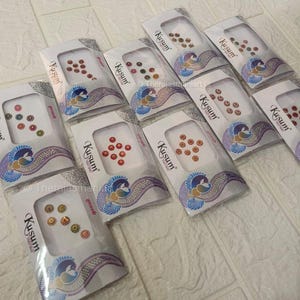 Mehrfarbiger Bindi Sticker Pack Runde Bindis, Gesichtsjuwelen, verschiedene Bindis, Festival Gesichtsedelsteine, selbstklebende Bindis für indischen Schmuck, Partykleidung