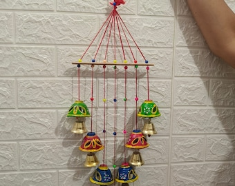 Rajasthani veelkleurige ronde bel windgong voor binnen en buiten, wanddecoratie voor terras/tuin, zonnevanger, raamdecoratie verjaardagscadeau