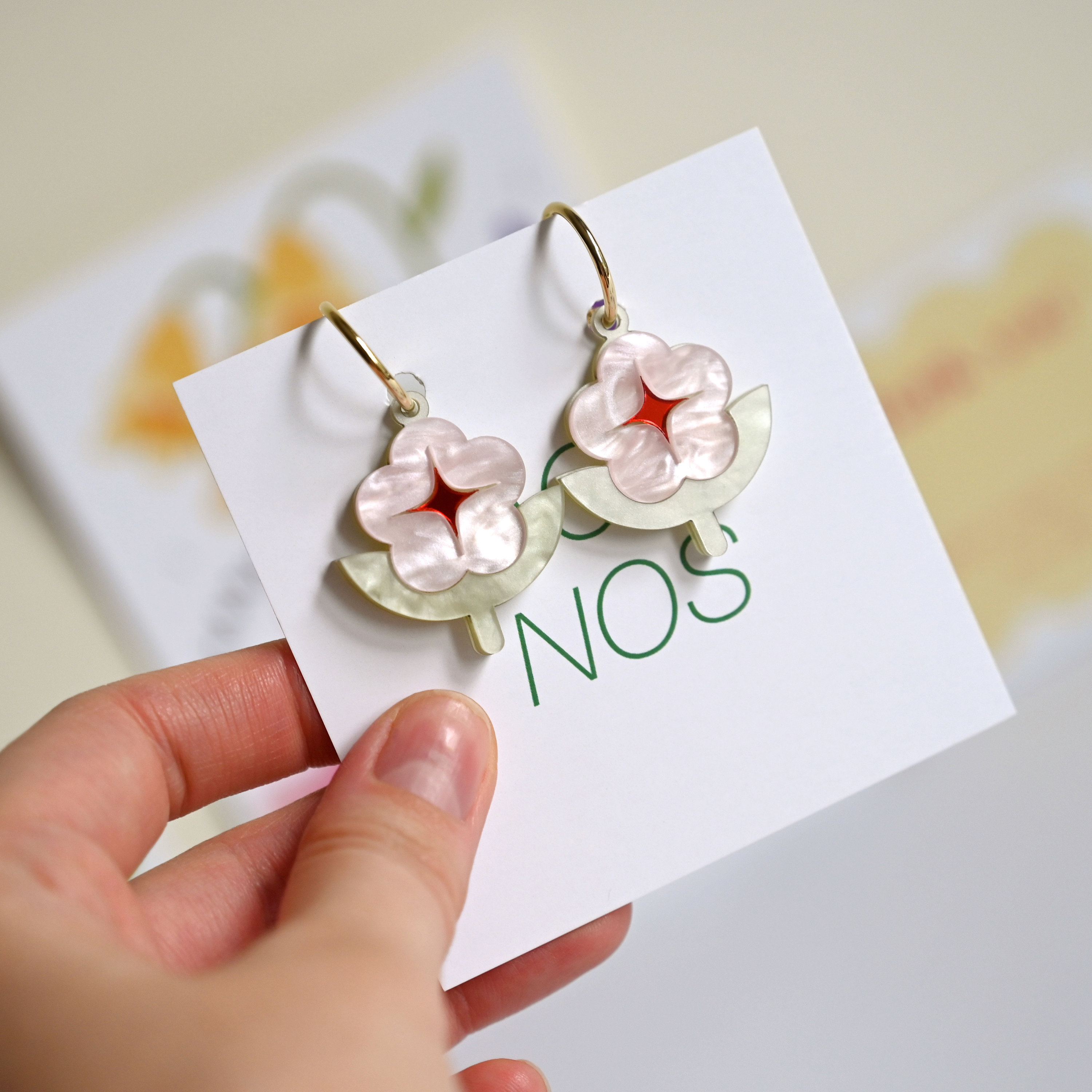 summer flower earrings, light pink cotton flower dangle earrings,pastel cotton flower earrings, laser cut acrylic earrings