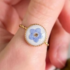 Forget Me Not Adjustable Resin Flower Ring | 18K Gold Plated | Elegant Floral Jewelry | Blue & White Real Flower Ring | ForgetMeNot Keepsake