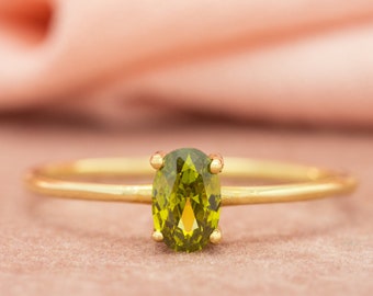 14K Solid Gold Peridot Oval Ring | Peridot Jewelry | Peridot Gemstone Wedding Ring | Anniversary Ring | Dainty Gold Ring | Green Stone Ring