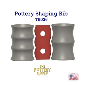Può includere: Strumento di modellazione in ceramica, grigio e rosso, con il testo "The Pottery Supply" e "TR036" sulla parte rossa. Prodotto negli Stati Uniti.