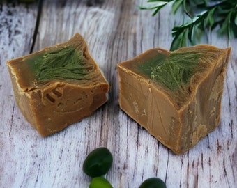 ALEPPO soap Laurel Berry/Olive Oil MadeIn Aleppo, traditional moisturizing Eco-Friendly Vegan, Artisanal handmade Natural DRIED12month LOOSE