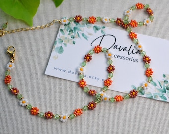Meadowmix Fall Necklace: Handmade Daisy Flower Beaded Necklace, 18k gold plated