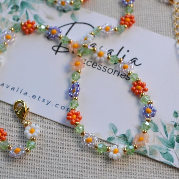 Collar de primavera Meadowmix: collar de cuentas de margaritas hecho a mano, chapado en oro de 18 k