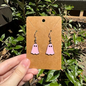 Pink Ghost Charm Halloween Dangle Earrings | Ghost Earrings Dangle | Spooky Earrings | Spooky Ghost Earrings | Halloween Earrings