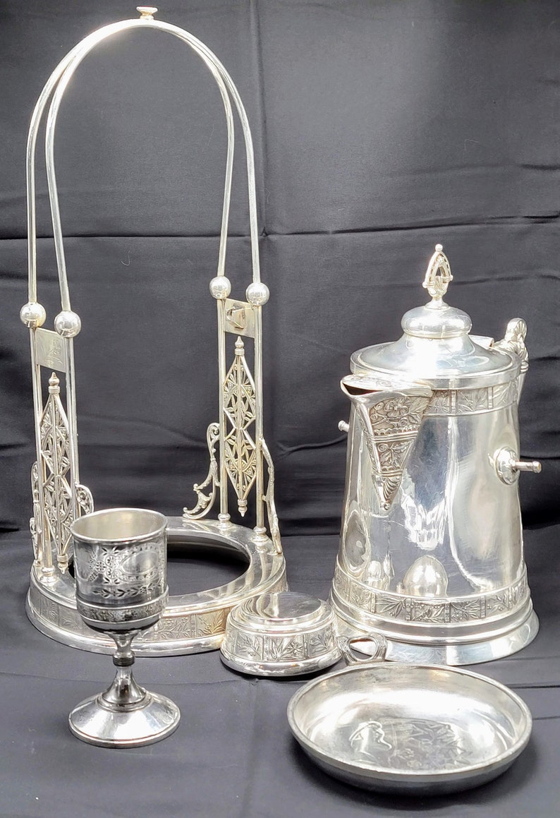 Silverplate Tilting Ice Water Pitcher & Cup Pairpoint Mfg Co. Quadruple