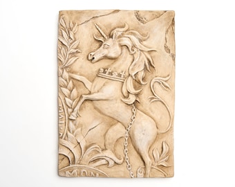 Adorno de pared de bajorrelieve de unicornio en yeso hecho a mano: estilo inglés, 18 x 27 cm (7 x 10 pulgadas).