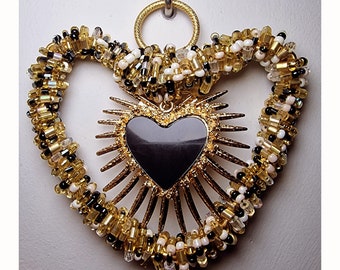 Coeur sacré perles