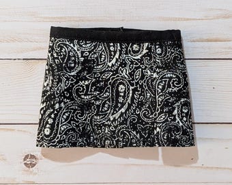 Zwarte bandana-minirok voor poppen van 18 inch
