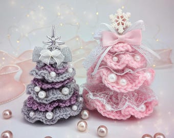 Crochet Christmas Tree Ornament Pattern – Seamless Amigurumi (PDF Pattern)
