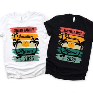 Familienurlaub 2025 Benutzerdefinierte PNG, Familienurlaub Crew Shirt, Familienstrand Ausflug, passende Shirts, benutzerdefinierte Namen Lage, Kreuzfahrtkader