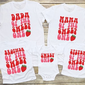 Sweet One Birthday PNG, première fête d'anniversaire des baies, Sweet One fraise thème, chemises assorties, maman et moi, 1er anniversaire fille fête