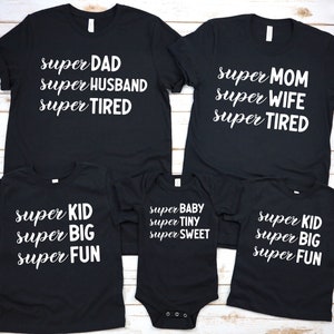 Família PNG, Pai Mãe e Bebê PNG, Super Mãe, Super Pai, Design de Camisas Combinando Família, Família Engraçada PNG, Mamãe e Eu, Papai e Eu
