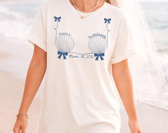 Beach Bachelorette Party Matching Shirts Mermaid Squad Bach SeaShell Bow Graphic Tee