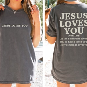Jesus liebt dich PNG, christliches Design, Jesus Shirts PNG, Bibel Vers Becher, religiöses Hemd, Kirchenhemd, Gläubige, furchtlos, Jesus ist König