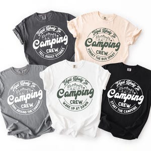 Camping Crew PNG-paket, mest sannolikt till campingtröjor digitala, roliga gruppdesigner