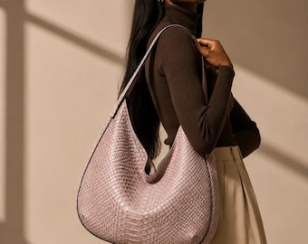 Duża torba typu hobo ze skóry pytona, 42 cm, oryginalna torba na ramię ze skóry węża, duża, obszerna, luksusowa torebka typu tote, miękka designerska torebka damska, różowa