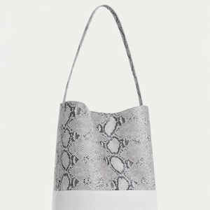 Genuine Snake Leather Tote Bag – Natural Python Shoulder Bag in Beige & Cream – Elegant Minimalist Handbag ,gray snake skin bag,Luxury bag