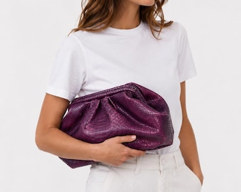 Bolso de mano de piel de pitón púrpura, estuche de piel de pitón, bolso de piel de serpiente exótica hecho a mano, bolso de noche de lujo, bolso de diseñador llamativo.
