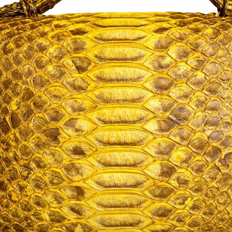 Python Leather Gift Set – Luxury Python Leather Bag, Belt & Wallet Set – Genuine Exotic Snakeskin Travel Vanity Case – Handmade Premium Gift image 13
