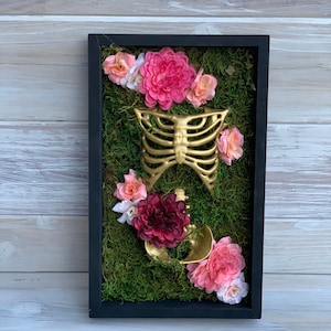 Floral Spooky Skeleton Torso Wall Decor