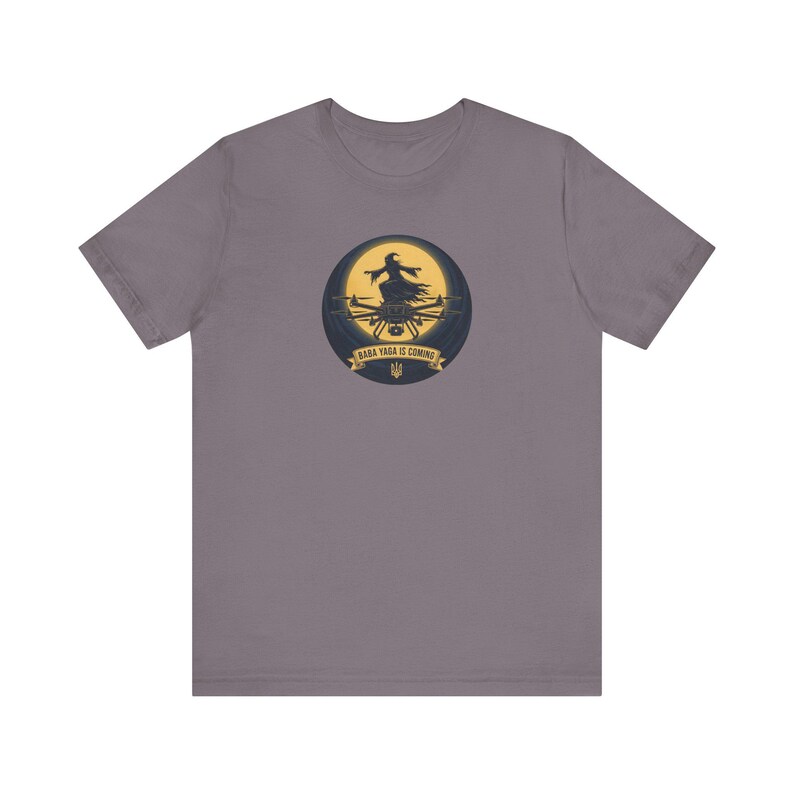 Baba Yaga Drone T-shirt | Oekraïne Nachtbommenwerper Folklore Heks Shirt | Slava Ukraini Cadeau afbeelding 10