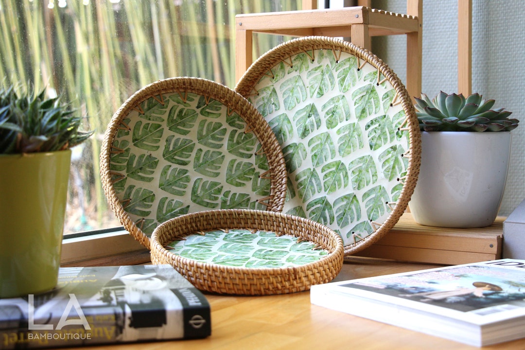 Hand-woven Rattan and Seashell Tray | Wicker Tray | Round Serving Tray ...