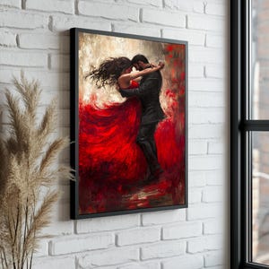 Puede incluir: Una pintura de una pareja bailando. La mujer lleva un vestido rojo y el hombre un traje negro. La pintura está realizada en un estilo pictórico con pinceladas sueltas.