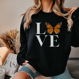 Monarch Sweatshirt, Monarch Love Sweatshirt, Gift for Monarch Lover, Monarch Butterfly Sweatshirt, Unisex Monarch Crewneck- Black