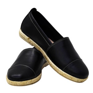 Women slip-on genuine leather moccasin slipper, Women genuine leather loafers, Genuine Leather oxfords, Summer everyday shoes for women