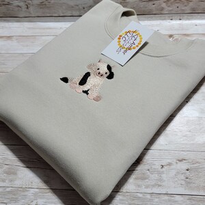 Embroidered Cow Sweatshirt | Farm Animal Gift bild 6